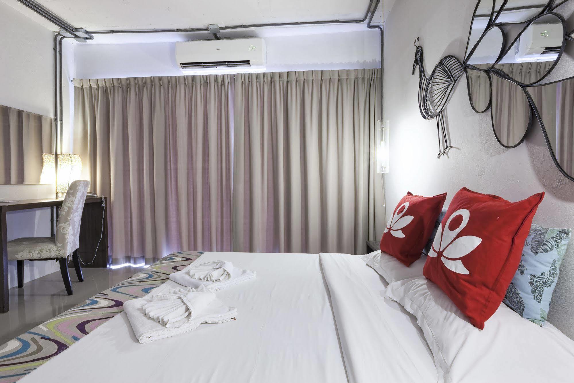 Patong Zen Rooms Basic Nanai Phuket מראה חיצוני תמונה